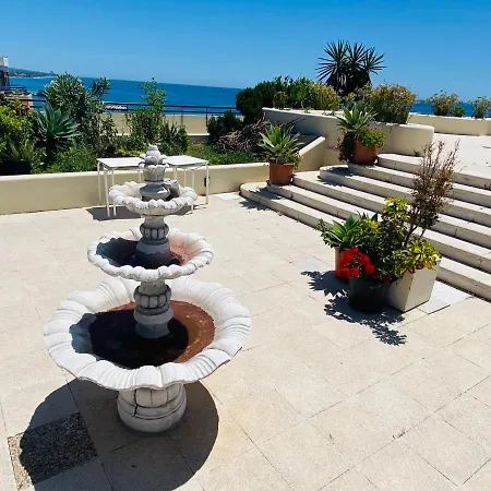 Apartmán First Line! Art-apartment On The Seafront Of With Swimming Pool *