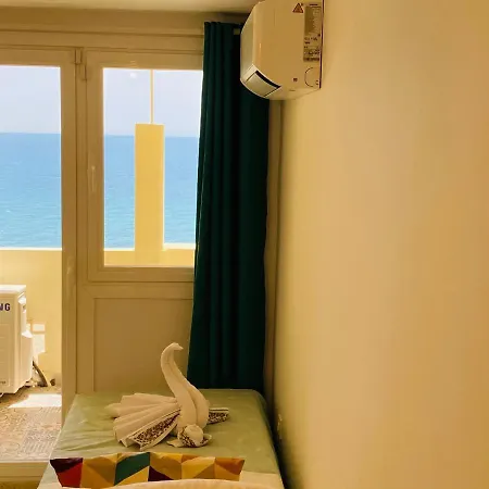 First Line! Art-apartment On The Seafront Of With Swimming Pool Marbella