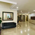 First Line! Art-apartment On The Seafront Of With Swimming Pool Apartament