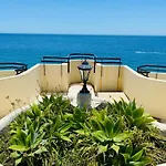 First Line! Art-apartment On The Seafront Of With Swimming Pool