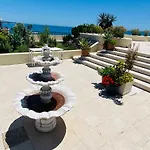 Apartament First Line! Art-apartment On The Seafront Of With Swimming Pool *