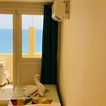 First Line! Art-apartment On The Seafront Of With Swimming Pool Marbella