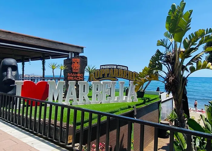 First Line! Art-apartment On The Seafront Of With Swimming Pool *