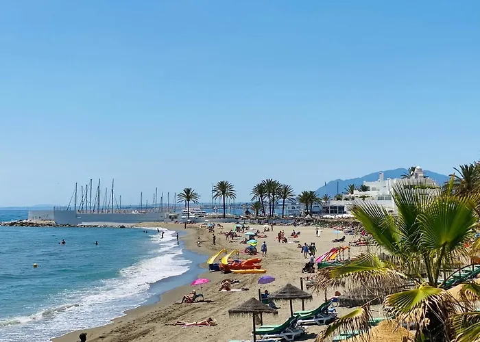 First Line! Art-apartment On The Seafront Of With Swimming Pool דירה