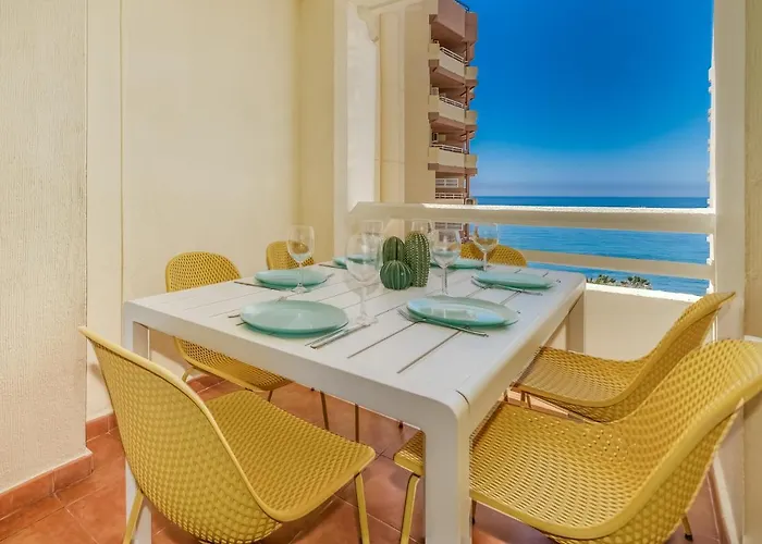 First Line! Art-apartment On The Seafront Of With Swimming Pool